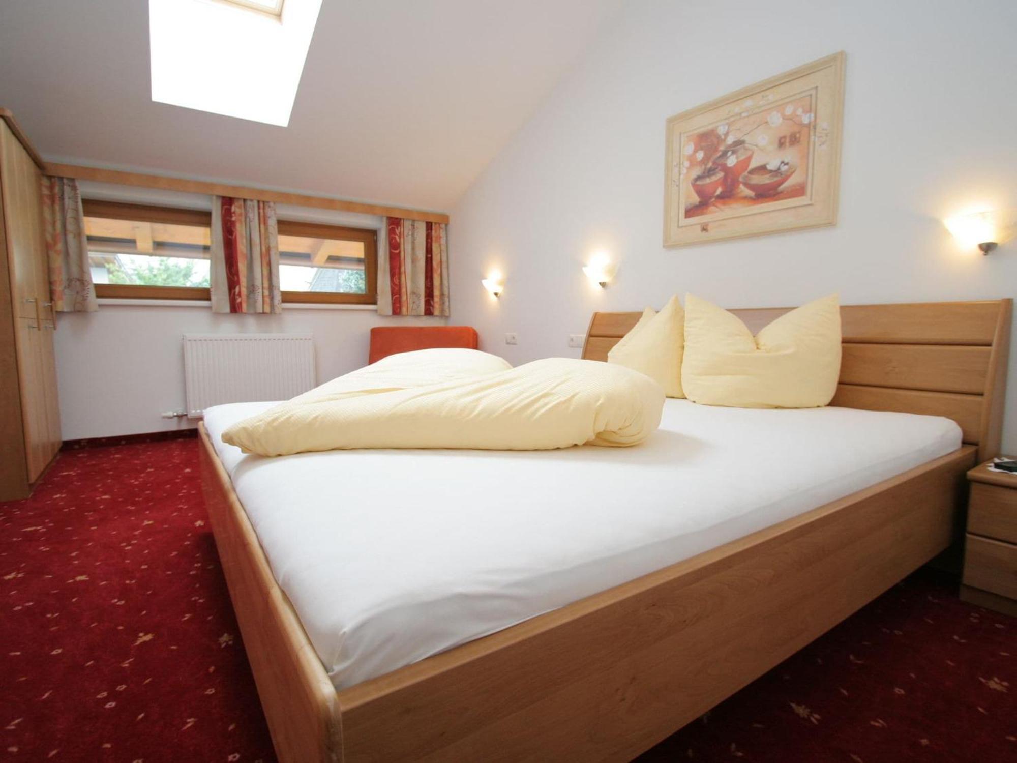 Spacious Holiday Flat Close To The Ski Area Uderns Buitenkant foto